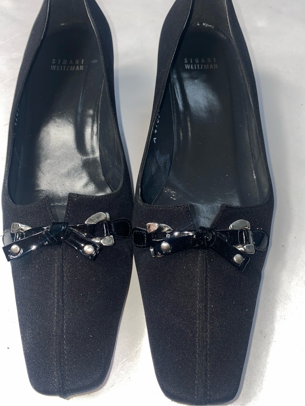 Stuart Weitzman Black Pumps Kitten Heel Bow Accent Square-Toe size 9.5
